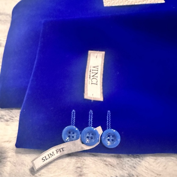 Men’s Royal Blue Velvet Jacket - Picture 6 of 8